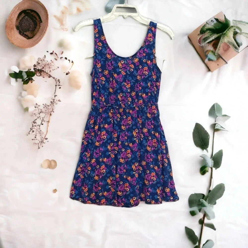 Forever 21 Floral Print Tie-back Sleeveless Purple and Blue Mini Halter Dress